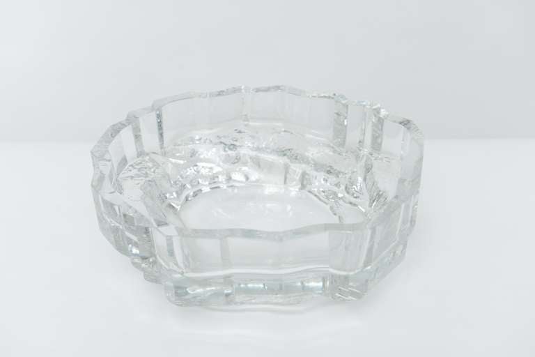 Rare and exquisite molded crystal bowl by Tapio Wirkkala. Signed.