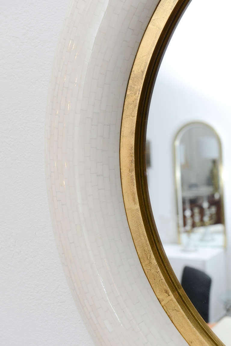 Bone Inlay Rounded Frame Mirror In Excellent Condition In Miami, FL