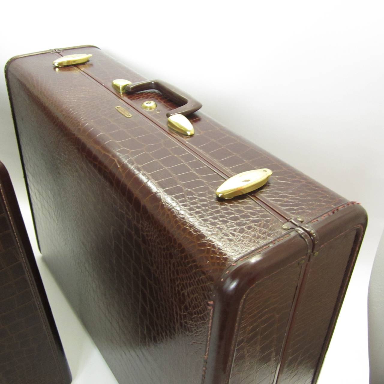 American Pair of Crocodile-Embossed Leather Suitcases For Sale