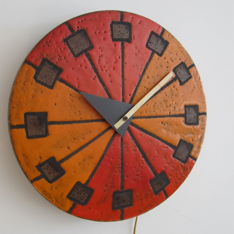 Italian Modernist Ceramic Pottery Clock Designed by Aldo Londi For Sale
