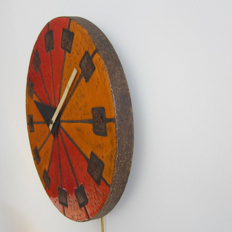 Mid-20th Century Modernist Ceramic Pottery Clock Designed by Aldo Londi For Sale