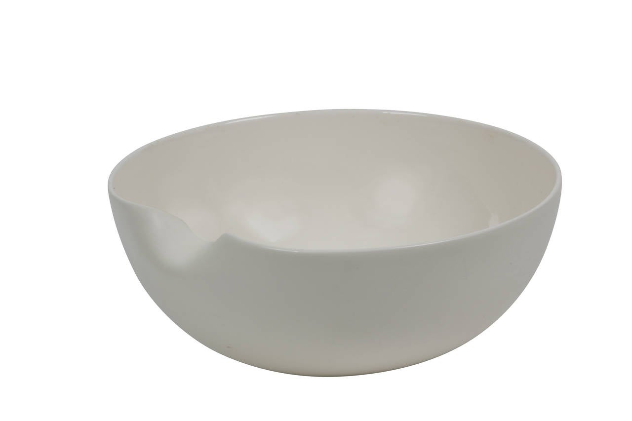 Elsa Peretti’s thumbprint design is one of her most famous creations. Bowl in matte off white with hand thumbprint on one side. Signed. Made for and sold by Tiffany & Co. This is the larger version and all original designs are copyrighted by Elsa