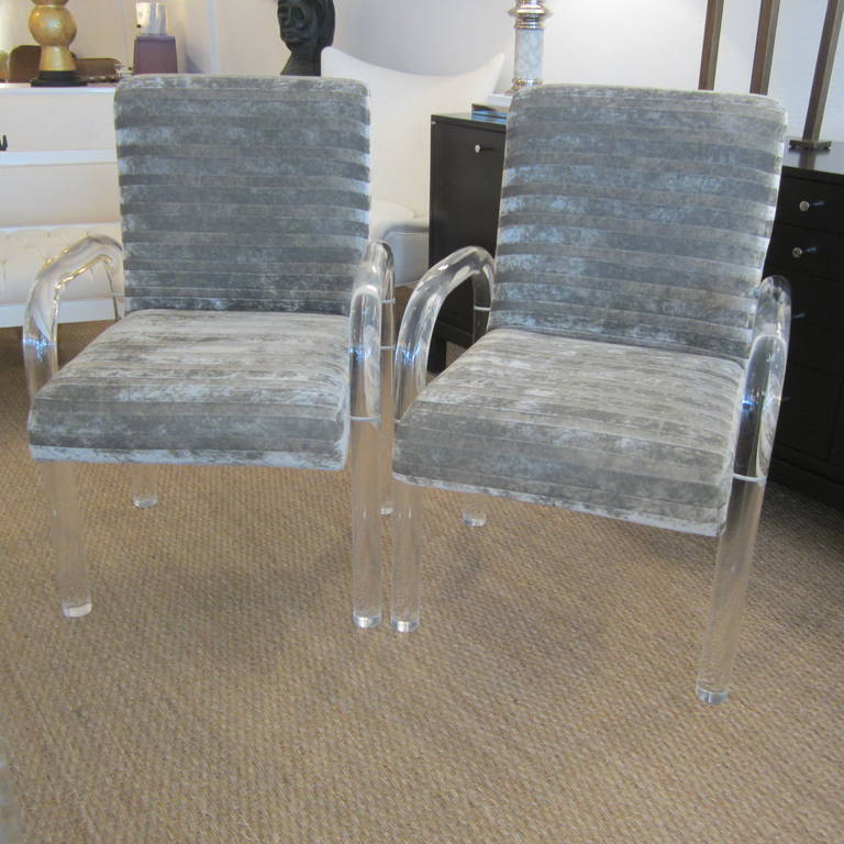 Pair of Lucite Armchairs manner of Charles Hollis Jones For Sale 2