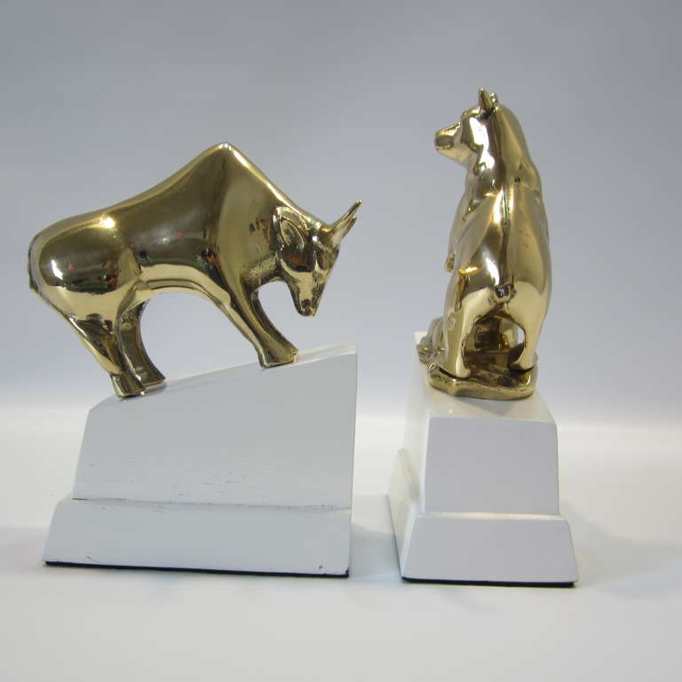 Polished Brass Bull and Bear Bookends on Lacquered Blocks For Sale 2