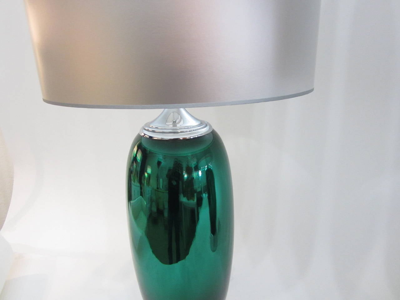 Pair of Green Mercury-Glass Lamps In Excellent Condition For Sale In Miami, FL