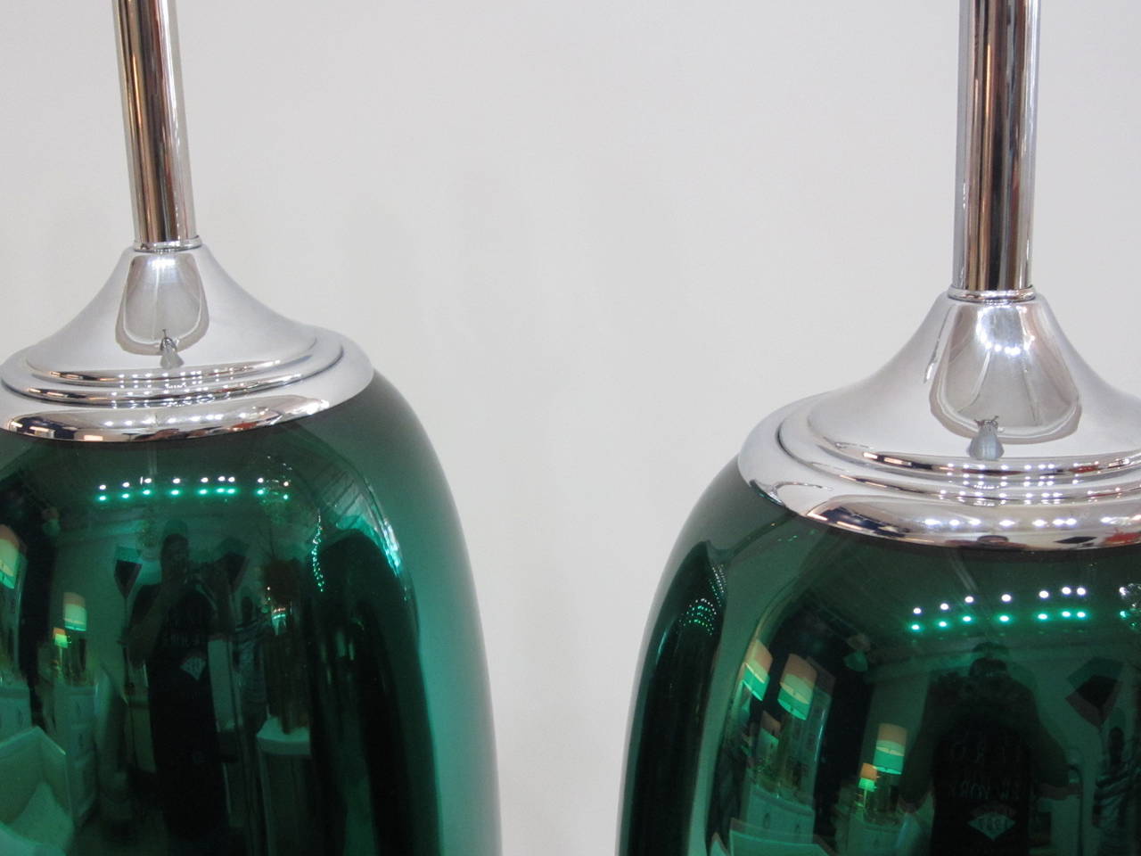 Pair of Green Mercury-Glass Lamps For Sale 1