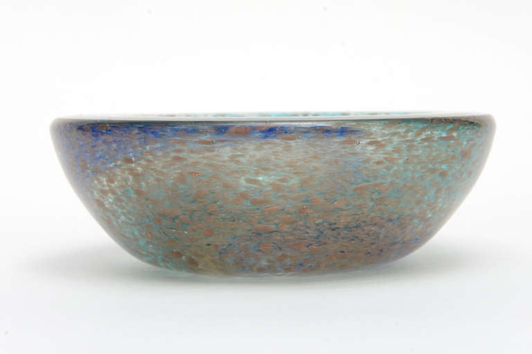 Mid-Century Modern Aureliano Toso Handblown Murano Glass Bowl For Sale