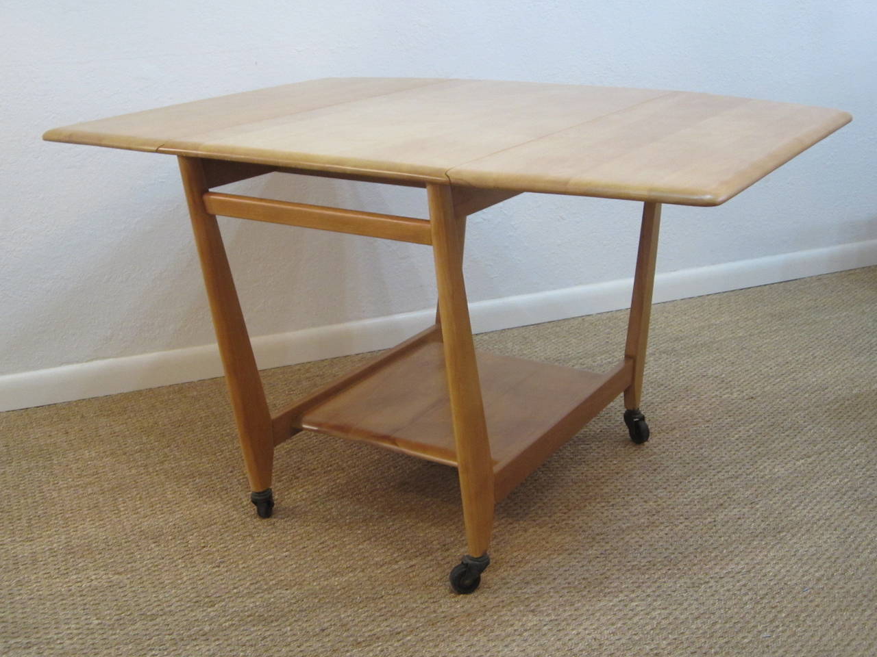 Heywood Wakefield Maple Drop Leaf Table with Inverted Sides For Sale 4