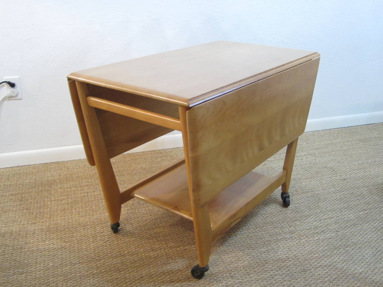 Heywood Wakefield Maple Drop Leaf Table with Inverted Sides For Sale 2