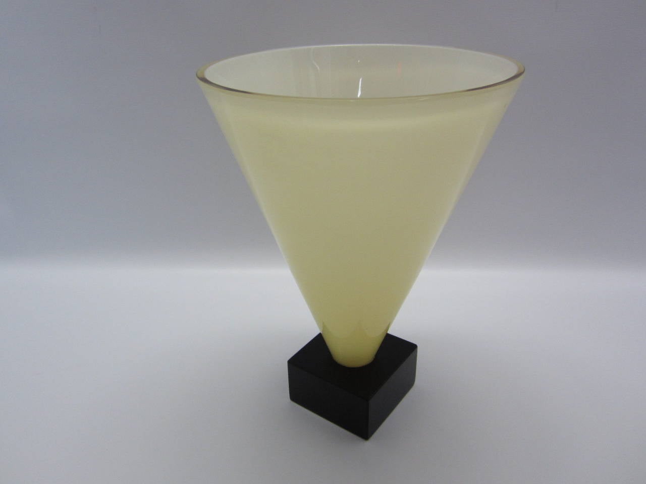 A.V. Mazzega Handblown Murano Glass Conical Vase, Signed For Sale 2