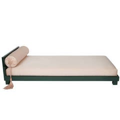 French Art Deco Lacquer and Silk Daybed, 1930s