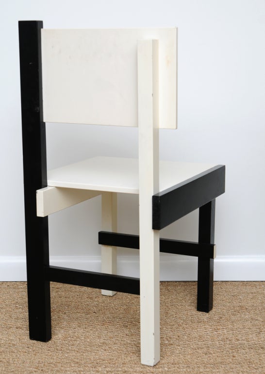 Black and White Chair by Gerrit Rietveld In Fair Condition In Miami, FL