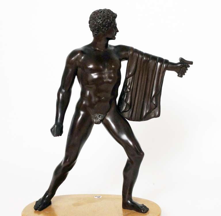 A Neoclassical Grand Tour Bronze of a Gladiator In Excellent Condition In Milan, IT