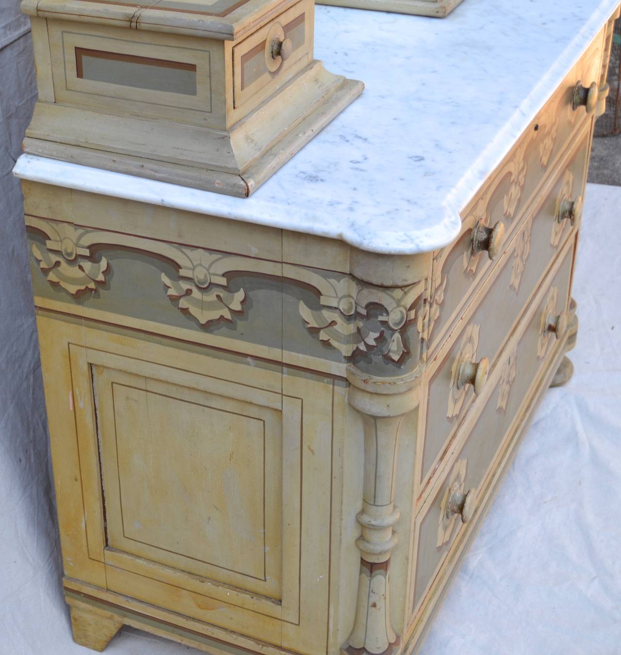 19th C Boston Painted Chest of Drawers In Excellent Condition For Sale In North Egremont, MA