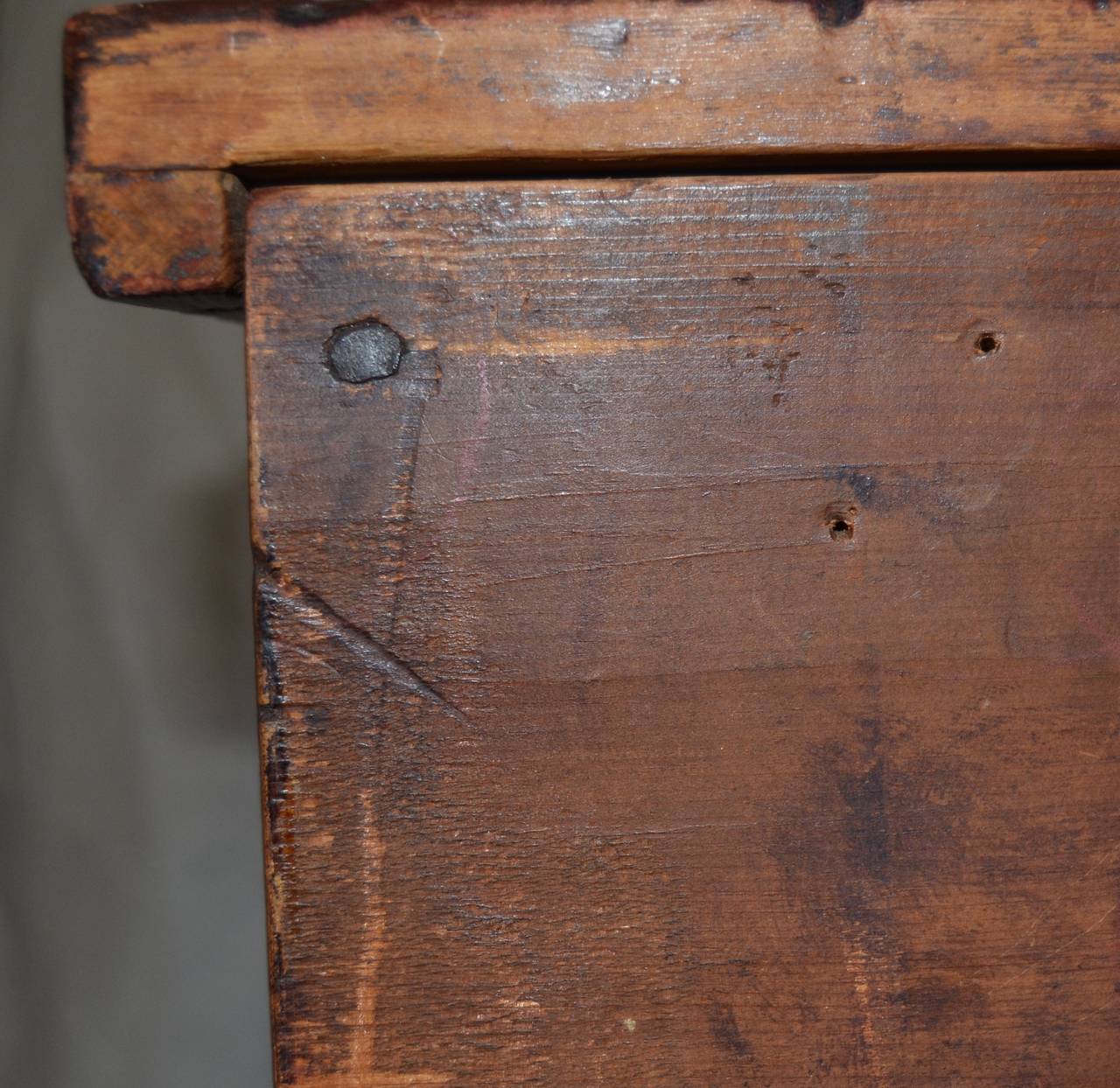 Carved New England Blanket Chest with Patriotic Carving For Sale