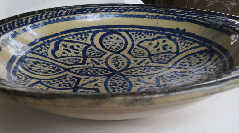 Old Moroccan Blue and White Bowl For Sale 1