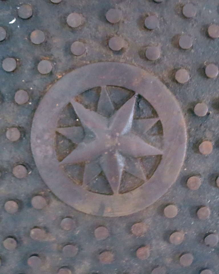 American 19thC Star Cast Iron Cover