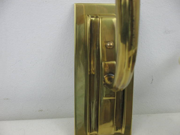 Moderne Brass Sconces For Sale 3
