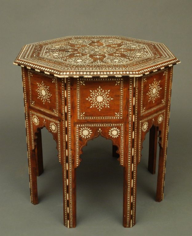Islamic table