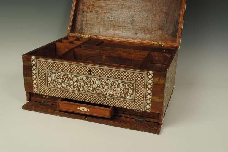 Indian Ivory inlaid writing box In Excellent Condition In Lincolnshire, GB