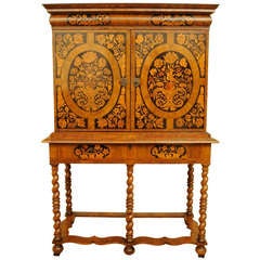 William and Mary cabinet