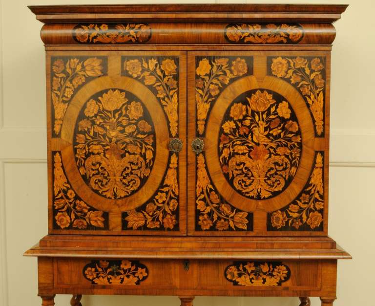 English William and Mary cabinet