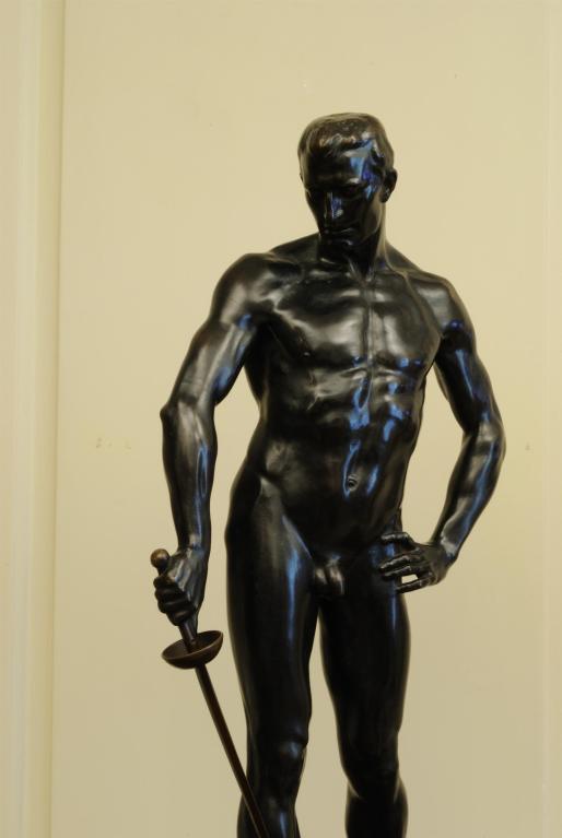 A superb large version of Hugo Lederers swordsman with good patina to the bronze, the original is on a fountain in Warsaw.
Founders mark on the base.
