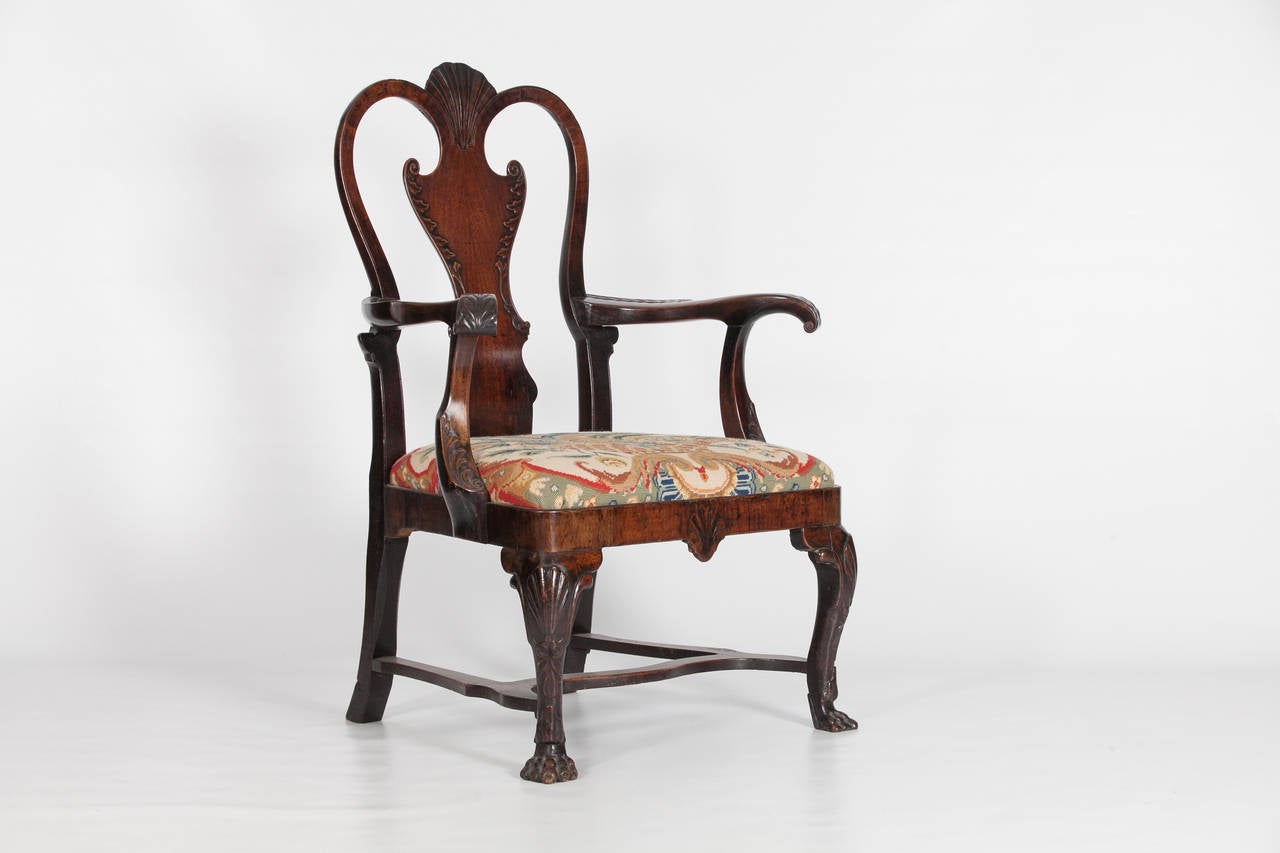 A fine Irish Walnut Armchair. Circa 1730.