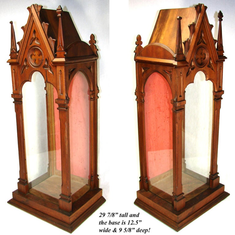 gothic vitrine