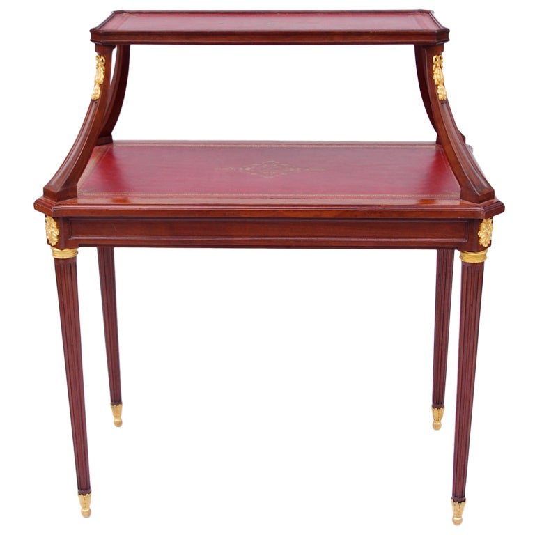 Louis XVI style mahogany tea table, 19th century For Sale