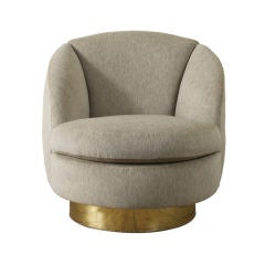 Elegant Swivel Tub Chair by Milo Baughman