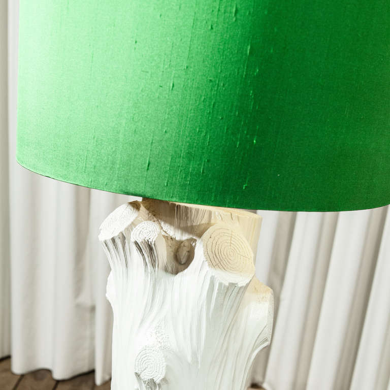 A White Ceramic Tree Trunk Floor Lamp In Good Condition In Finchley, London