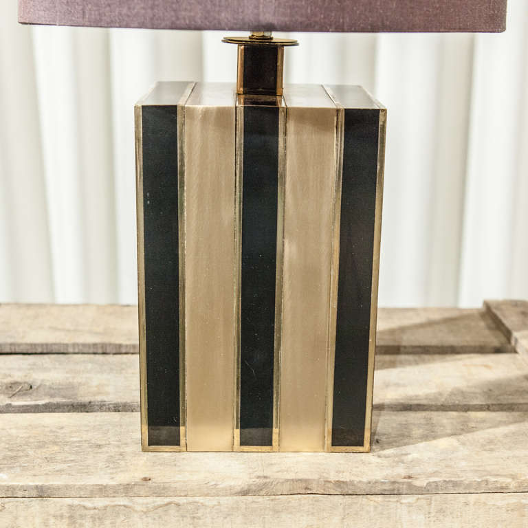 A Romeo Rega Square Black and Brass Lamp In Good Condition For Sale In Finchley, London