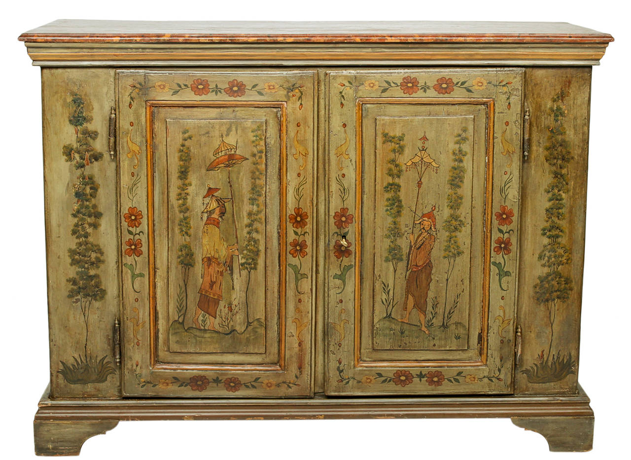 Chinoiserie 19th Century Pair of Painted Cabinets