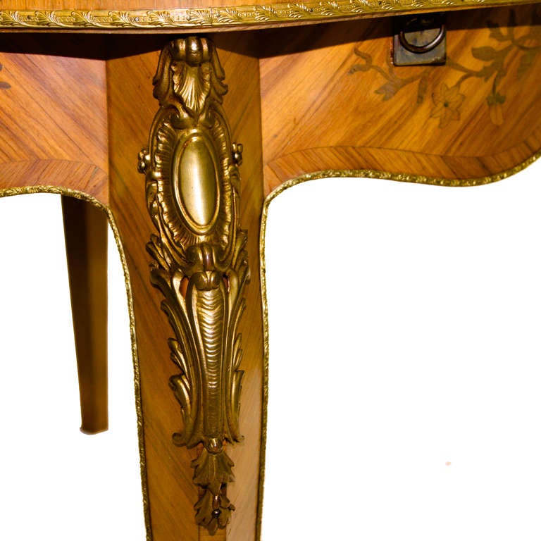 Louis XV Marquetry Center Table In Good Condition In Hixson, TN