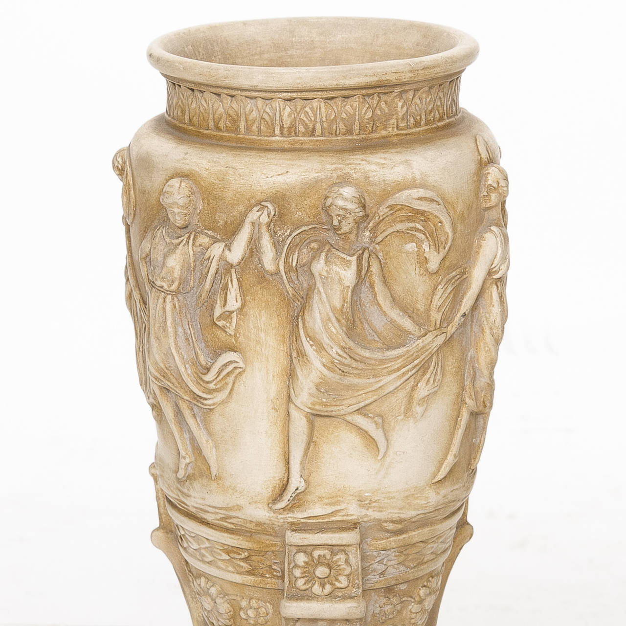 Pair of Italian Neoclassical Urns In Excellent Condition In Hixson, TN