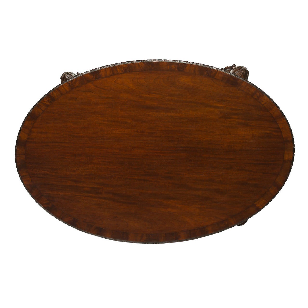 Chippendale Mahogany Oval Center Table from the 19th Century 3