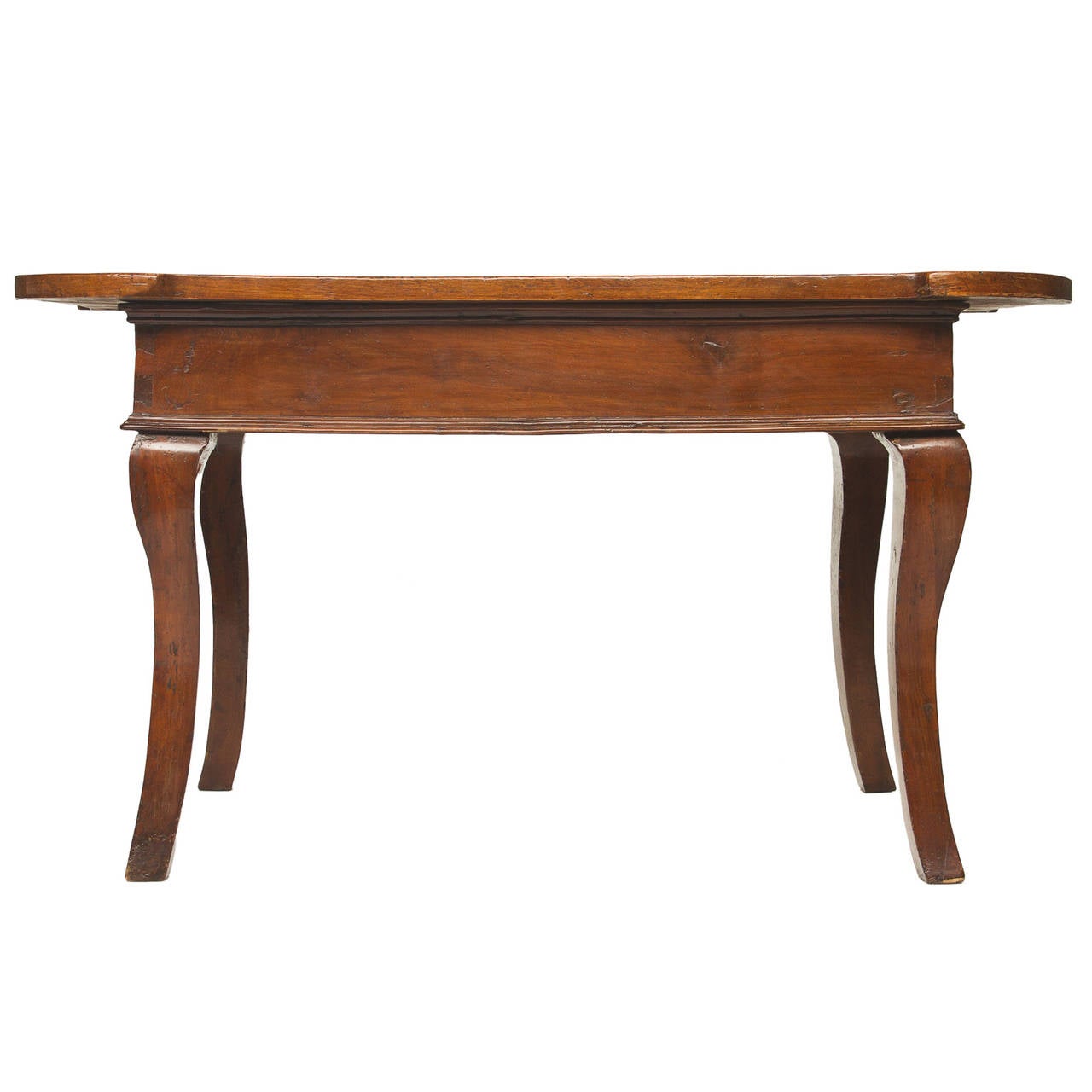 Schreibtisch aus italienischem Nussbaumholz des 18. Jahrhunderts und drei Stühle im Angebot 2