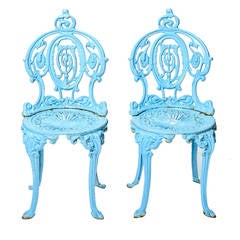 Pair of English Victorian Cast Iron Garden Seats