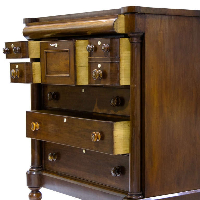 19th Century Scottish Chest Of Drawers 3