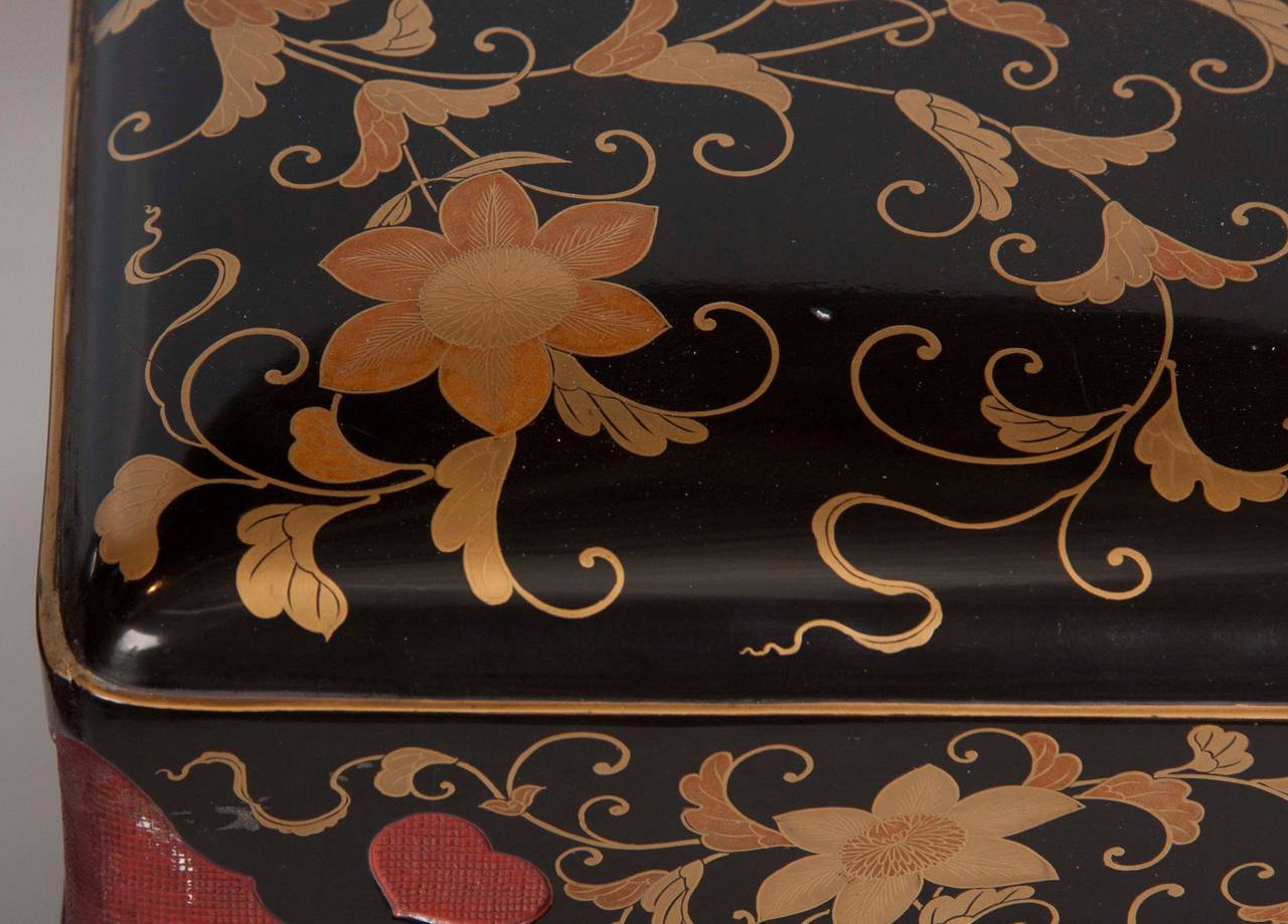 Lacquered Japanese Tebako Lacquer Box
