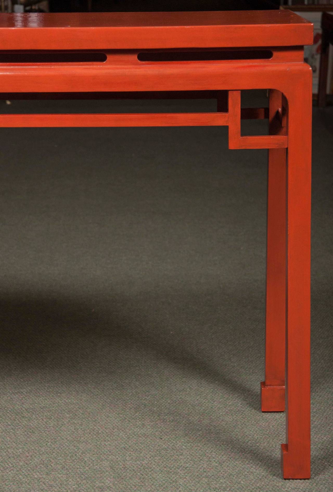 red lacquer table