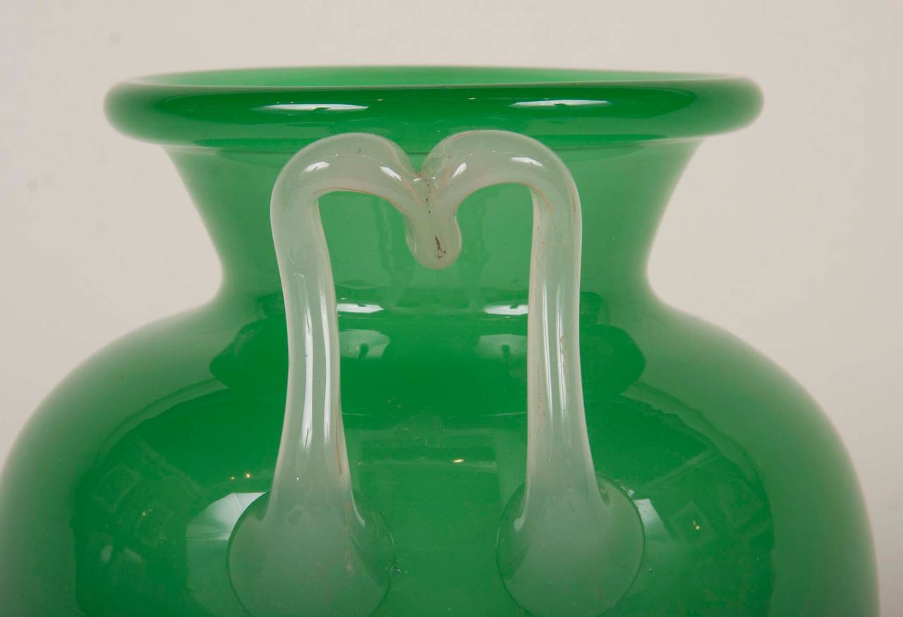 jade vase