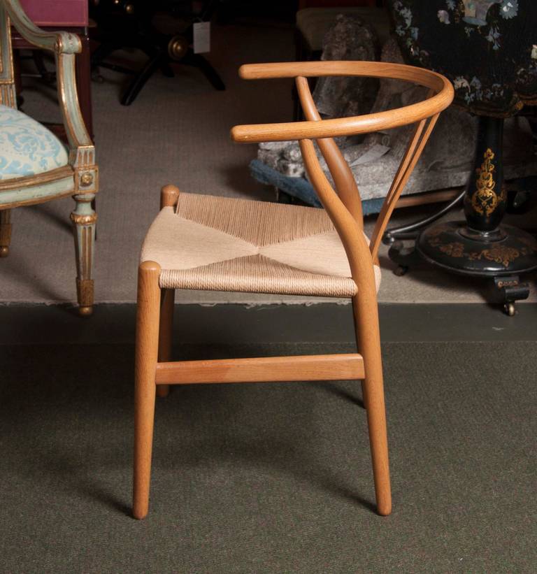 20th Century Six Wishbone Dining Chairs Designed by Hans Wegner And Produced by Carl Hansen