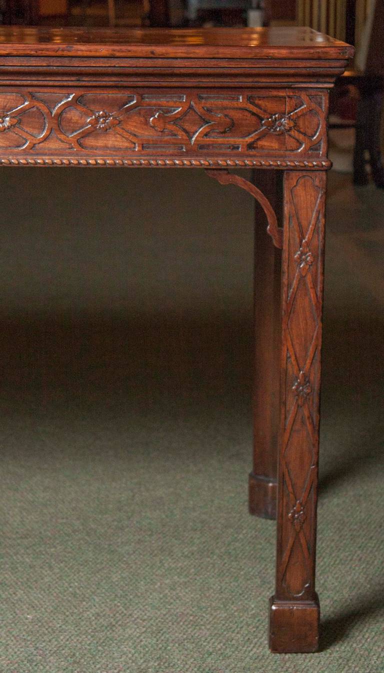 Chinese Chippendale Console Table In Good Condition For Sale In Stamford, CT