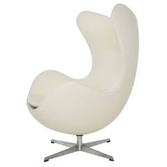 Vintage Arne Jacobsen Egg Chair