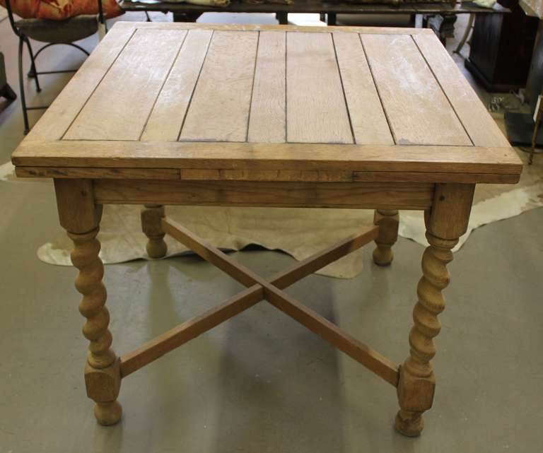 English Oak Refractory Table with Barley Twist Legs Late 19th Century-Early 20th Century For Sale 1