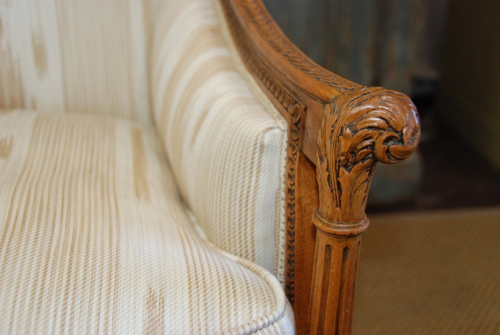 French Bergere Chair In Excellent Condition In Encinitas, CA