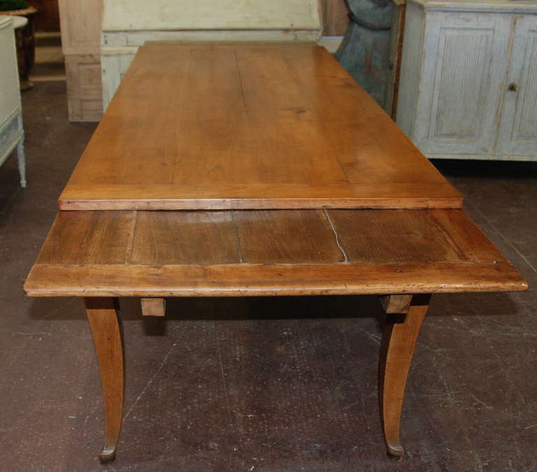 Large 19th c. French Cherry Draw Leaf Table 6