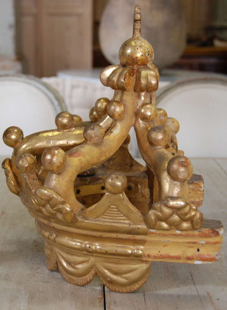 19th Century Italian Carved Crown 2